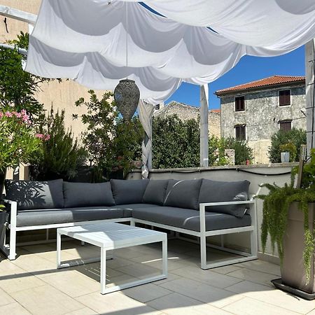 Summer Home In Krk Center "Casa Magdalena" 크르크 외부 사진