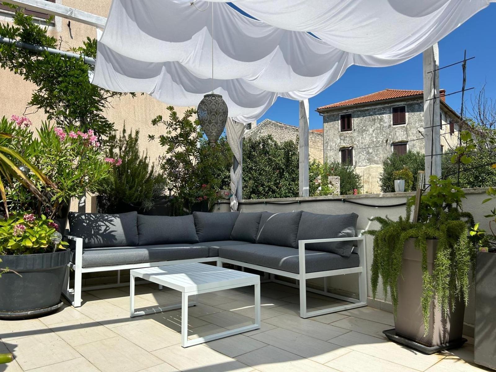 Summer Home In Krk Center "Casa Magdalena" 크르크 외부 사진